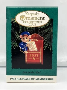 1993 Hallmark Keepsake Ornament Collector's Club It's in the Mail -FREE SHIPPING - Picture 1 of 4