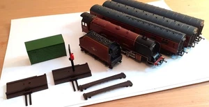 HORNBY OO GAUGE - CORREO NOCTURNO EXPRESS 'CITY OF NOTTINGHAM' LOCO + AUTOCARES ETC - Imagen 1 de 21