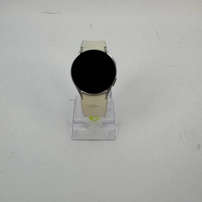Solo Wi-Fi Samsung Galaxy Watch6 Armadura Aluminio SM-R935U Foto 1 de 4