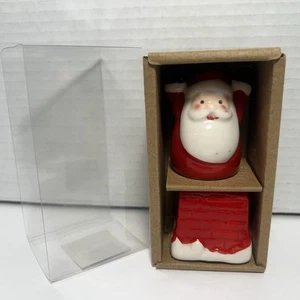 AMICIHOME DECK THE HALLS COLLECTION SALT AND PEPPER SHAKERS 2” X 1.75” - Picture 1 of 4