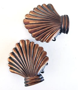 Vintage Scallop Sea Shell Copper Clip Earrings 1" - Picture 1 of 4