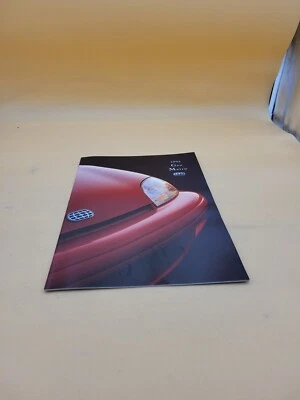 1995 CHEVROLET GEO METRO DEALER SHOWROOM SALES BROCHURE CATALOG BOOKLET  - Image 1 of 4