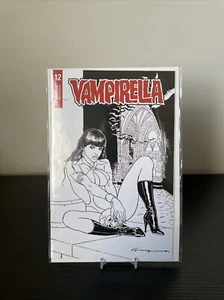 Vampirella 12 Levend Canga B&W Variante 1:40 - Bild 1 von 2