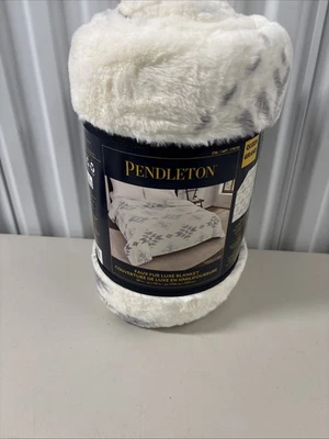 PENDELTON Reversable Faux Fur Luxe Blanket Queen 98x92 in 1796166 Brand New - Image 1 of 4