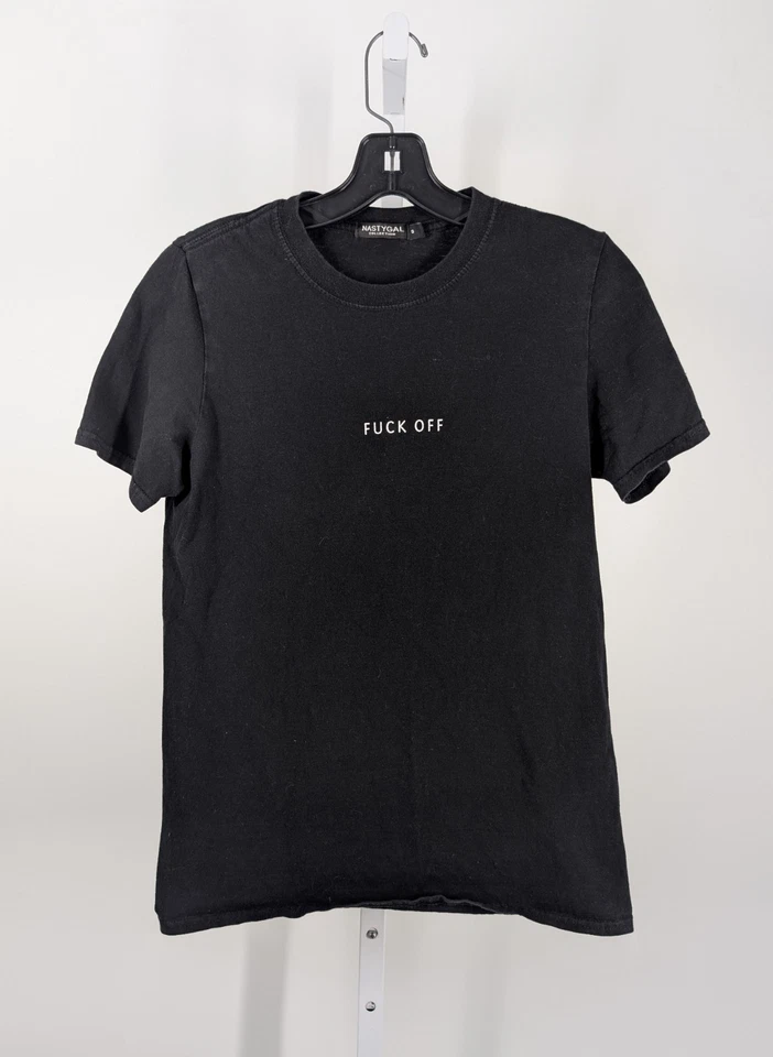 Nastygal Collection F*** OFF 图形朋克抗议 T 恤 S — 第 1/3 张图片