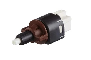 4 Pin Brake Light Stop Lamp Switch for Mitsubishi PAJERO SHOGUN V88V MK4 3.2T - Picture 1 of 9