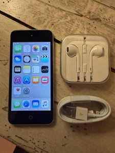 Apple iPod touch 5. Generation SAUBER SILBER 16GB GEBRAUCHT KONVOLUT STARKER AKKU - Bild 1 von 9