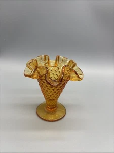 "Florero de vidrio Hobnail vintage Fenton pequeño ámbar borde con volantes 4""" - Imagen 1 de 5