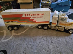 Vintage Firestone Radial Express 18 Wheeler Semi Truck & Trailer NYLINT - Picture 1 of 11