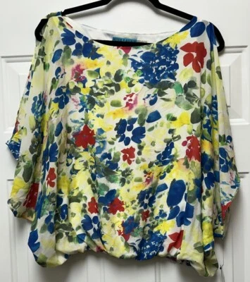 NWT Alice and Olivia silk floral  Lined Top Size Small Petite Slit Sleeve - Image 1 of 4