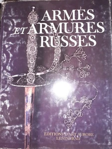 Armes Et Armures Russes Hardcover – January 1, 1982-FRENCH EDITION - Foto 1 di 12