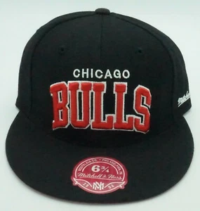 NBA Chicago Bulls Mitchell and Ness Adult Fitted Cap Hat M&N Style #TQ40K NEW! - Picture 1 of 4