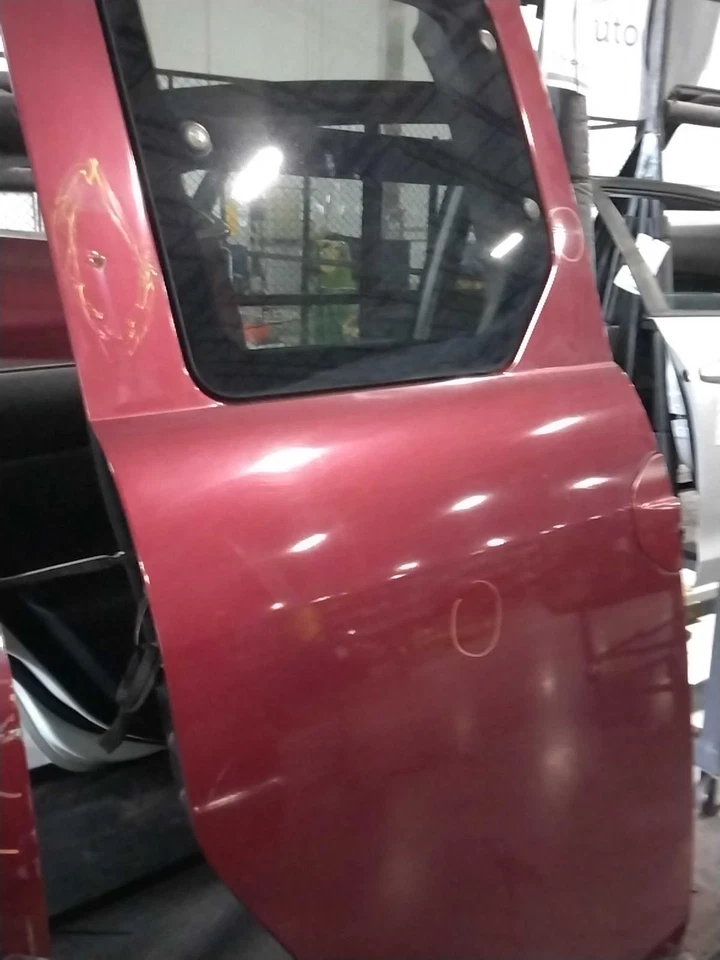 Honda Element 2008 puerta trasera derecha roja 524863 usado 140 k millas Foto 1 de 4