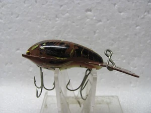 Bonito usado 1/4 oz. Fred Arbogast Mudbug en Crawdad con Sonajero - Imagen 1 de 3