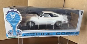 Greenlight 1978 Ford Mustang II King Cobra 1/18 White & Blue VHTF - Picture 1 of 2
