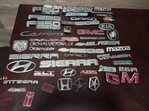 Car Logo Signs All Types Of Automobiles - Bild 1 von 7