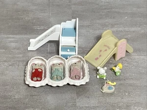 Calico critters Sylvanian Families Nursery Baby Furniture Marshmallow Mouse Toys - Picture 1 of 17