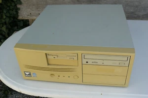 Computer desktop vintage, Mandrax, Pentium, senza disco rigido - Foto 1 di 10