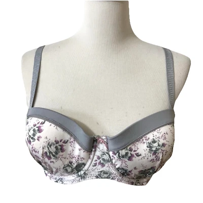 Sujetador con aros push up acolchado floral gris púrpura talla 38C Jaclyn Smith Demi  Foto 1 de 4