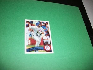 BLAKE DEWITT SIGNED TOPPS CARD #628 - CUBS - 2011 - Picture 1 of 2