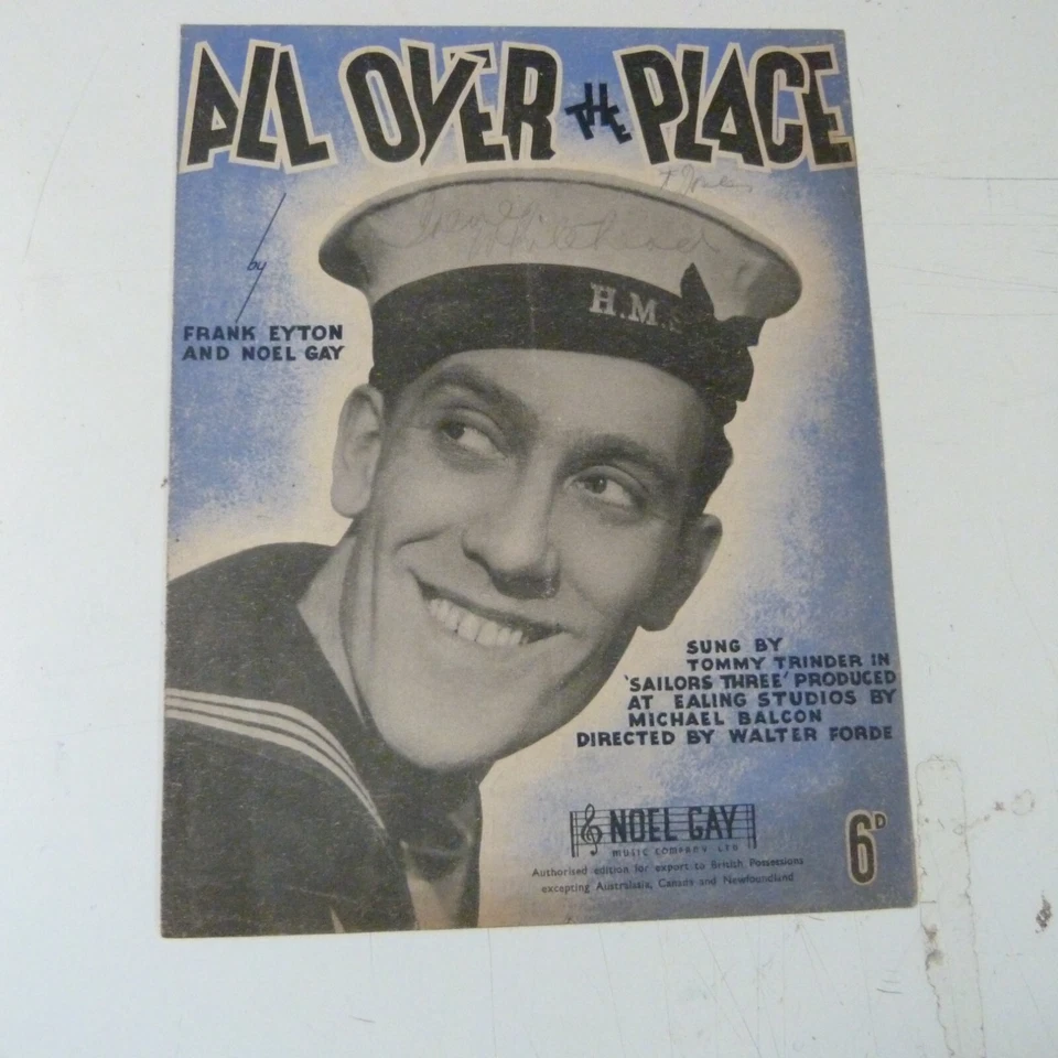 Lied ALL OVER THE PLACE Tommy Trinder in SAILORS THREE 1940 - Bild 1 von 1
