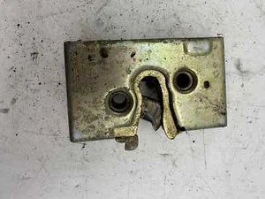 79-93 VW Cabriolet Rabbit Mk1 Mk2 Passenger Right Front Door Latch 171 837 016E - Picture 1 of 2