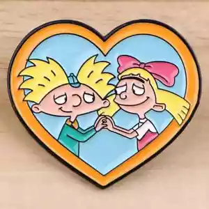 Hey Arnold Helga Heart Pin Badge Nickelodeon Pin 90s Backpack Cartoon Brooch - Picture 1 of 2