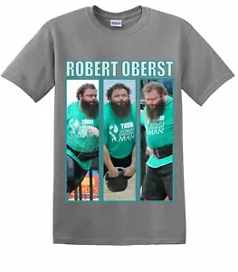 Camiseta Gris Tri-Imagen del Hombre Más Fuerte del Mundo - Robert Oberst (XL) ACLARAMIENTO - Imagen 1 de 2