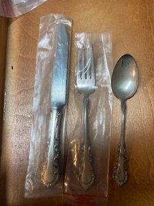 STERLING SILVER FLATWARE REED & BARTON GEORGIAN ROSE  NEW 3 PC. JUNIOR SET - Picture 1 of 2