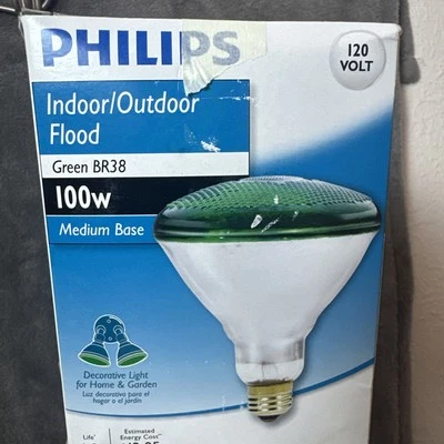 Philips 100 Watt Colored Flood Light Bulb Green BR38 New - Image 1 of 4