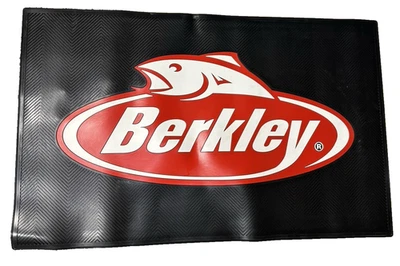 Nueva alfombrilla de entrada de pesca Berkley 47-1/4" x 29-1/2" de goma ¡Envío gratuito rápido! Foto 1 de 3