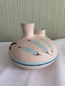 Vintage Native American Pottery Twin Spout Vase Three Feathers 1980s - Picture 1 of 6
