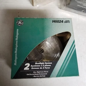 NOS GE H6024 HALOGEN 7" HEADLIGHT HEADLAMP 12 Volts - Picture 1 of 3