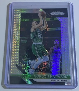 Gordon Hayward 2018 Panini Prizm Hyper Prizm #158 Boston Celtics - Picture 1 of 1