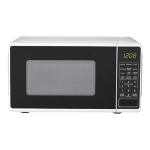 American Motorhome RV 110 Volt 700 watt Mainstays Microwave - Picture 1 of 1