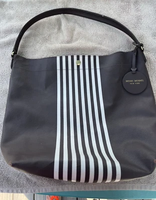 Bolso de Mano Grande Henri Bendel Marrón Chocolate Blanco Rayas Imitación Cuero Foto 1 de 3