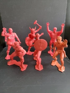 MARX RECAST MARVEL SUPER-HEROES FIGURES - Picture 1 of 7