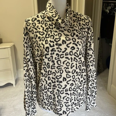 Suéter Sanctuary Mujer Mediano Marfil Negro Estampado Animal Cuello Simulado Manga Larga Foto 1 de 4