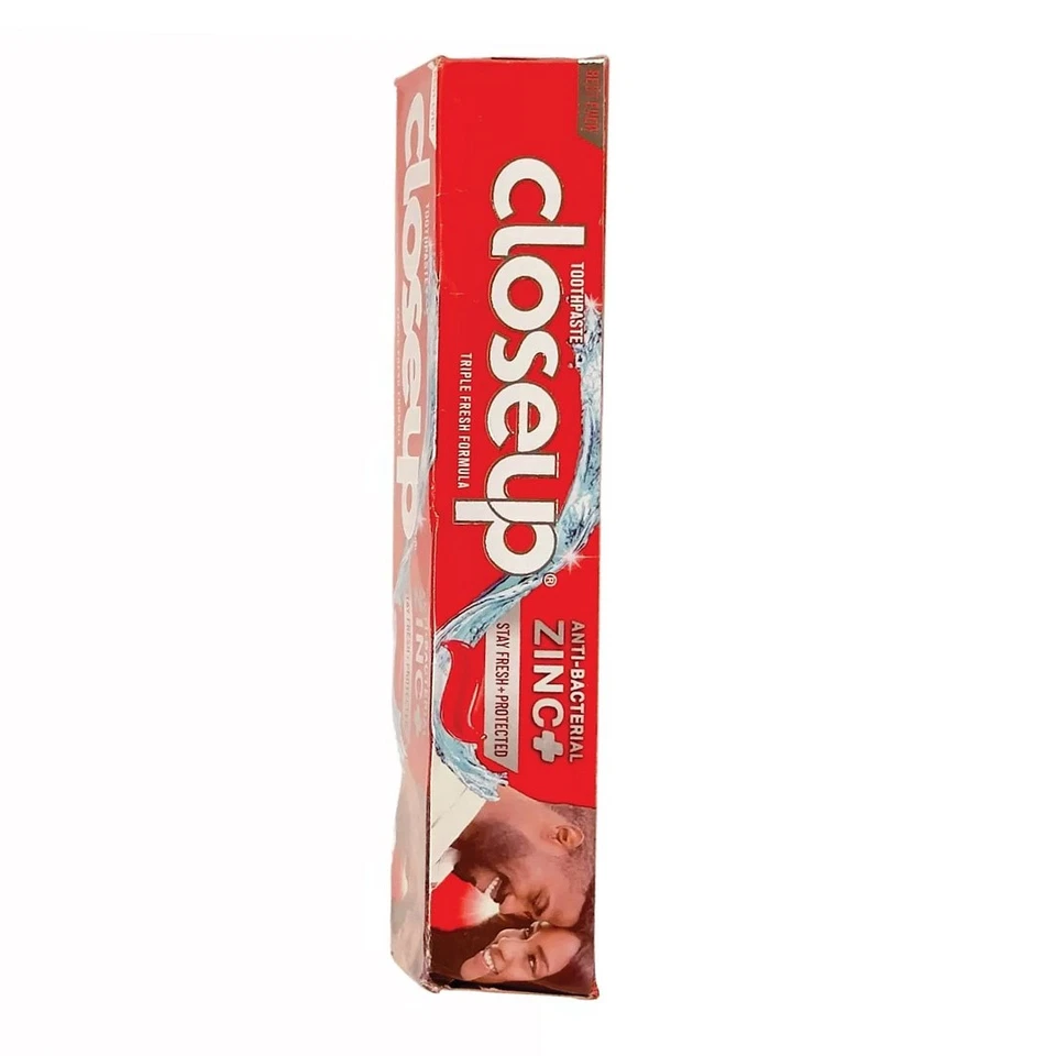 Closeup Toothpaste Everfresh 130g Triple Fresh Formula Cleans Protect Whitens