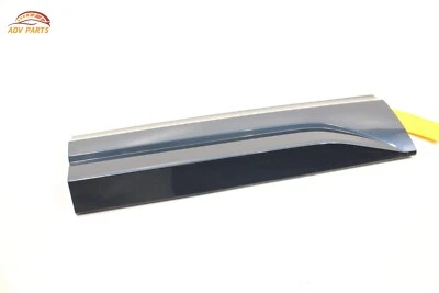 2016 - 2018 AUDI Q3 PORTA TRASEIRA ESQUERDA DO LADO DO MOTORISTA MOLDURA INFERIOR FABRICANTE DE EQUIPAMENTO ORIGINAL - Imagem 1 de 4