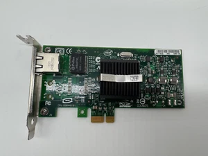 Adaptador de escritorio PCI Express Intel pro/1000 Pt de 1 GB EXPPI9300PTLPBLK - Imagen 1 de 3