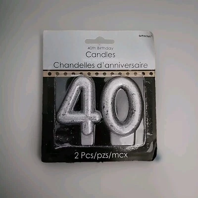 Velas brillantes de celebración con número de 40 cumpleaños 40 plata cuarenta Foto 1 de 2