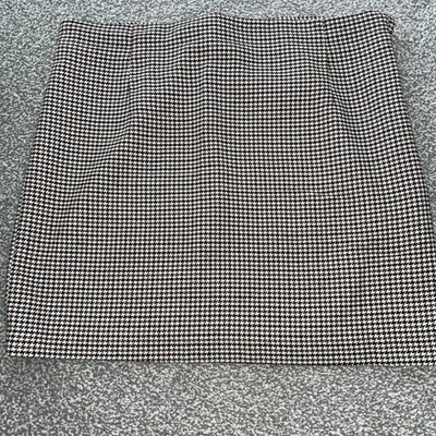 H&M Women’s Short Skirt Size UK 18 Brown Black Cream Dogtooth Check Side Zip - Image 1 of 4