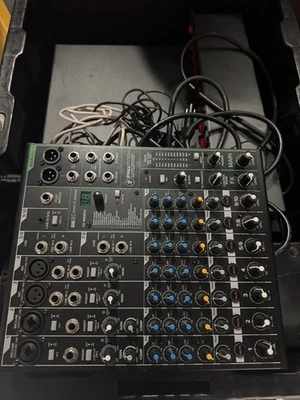 Mackie PROFX10V3 10-Channel Mixing Console with USB - Image 1 of 3