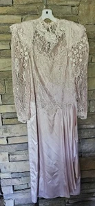Vintage 1980er Designer Lorrie Kabala rosa viktorianischer Stil Spitze Overlay Kleid **LESEN* - Bild 1 von 5