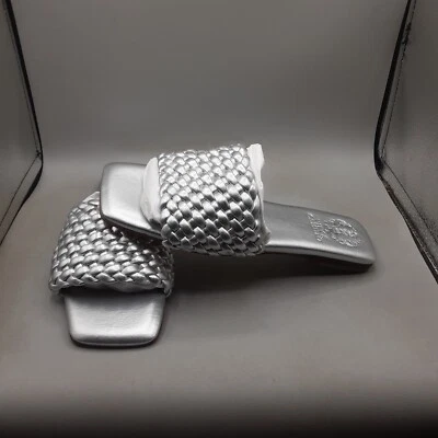 Vince Camuto Arissa Sandals Women's 7M Silver Pewter Slide Leather - Image 1 of 4