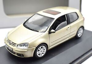 Modellauto Auto Maßstab 1:43 VW Golf Serie 5 diecast modellbau automodell