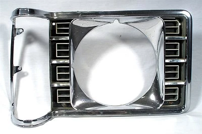 76 77 ORIGINAL FORD GRANADA 1975 ORIGINAL CROMO FARO BISEL D5DB 13064DB Foto 1 de 4