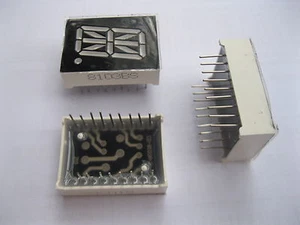 4 pcs LED Display Common Anode 0.8" 27.7x20mm 16 Segment Red 18 pin New - Picture 1 of 4