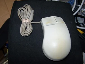 Vintage Microsoft PS/2 Mouse Port Compatible mouse Rev. 2.0 A - Picture 1 of 2